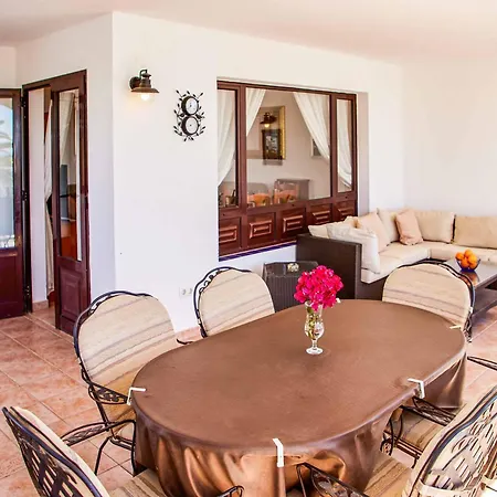 Casa Hawkeshead Playa Blanca